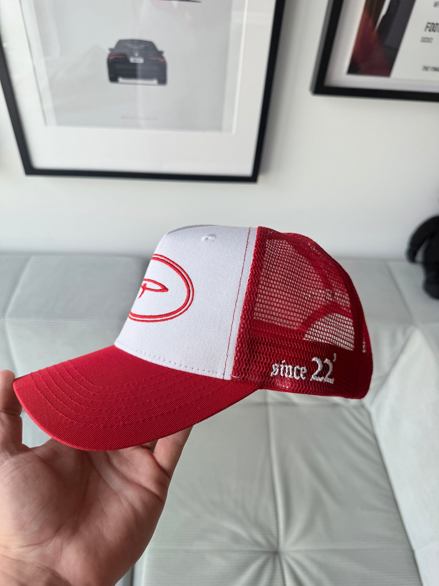 PURO APPAREL - LE Canada WC 26 Trucker